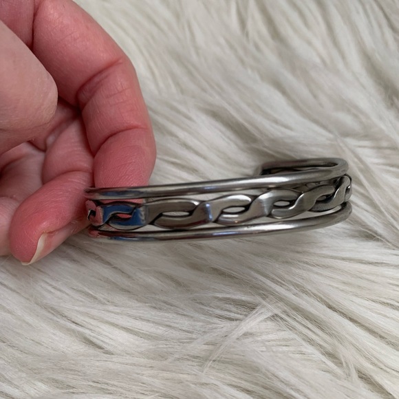 Vintage Bracelet - Picture 5 of 10